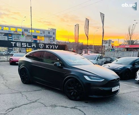 Tesla Model X 2022 - фото 4