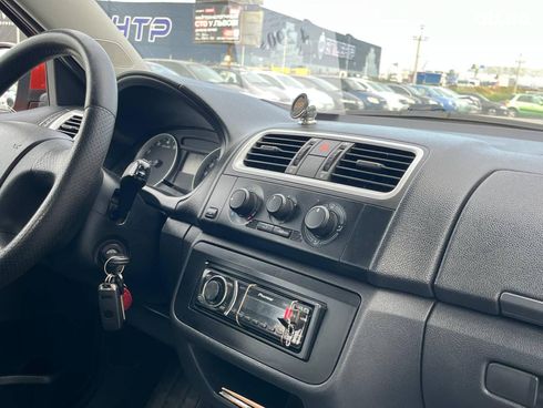 Skoda Fabia 2007 оранжевый - фото 37