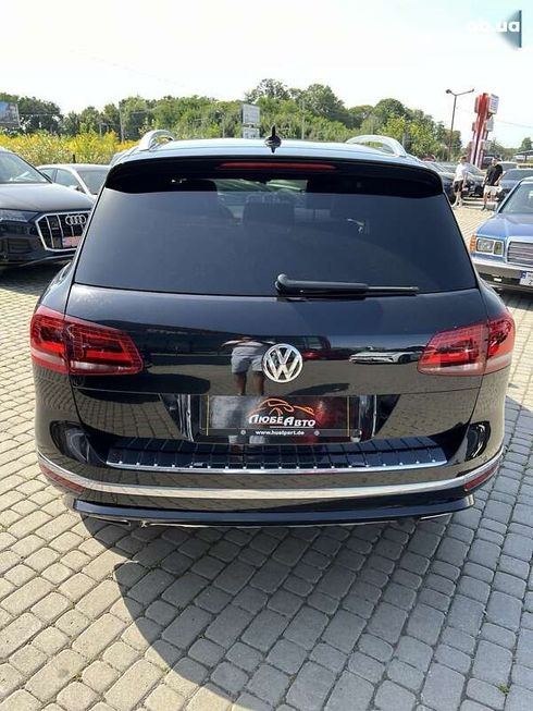 Volkswagen Touareg 2017 - фото 4