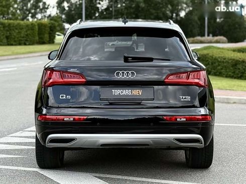 Audi Q5 2018 - фото 10