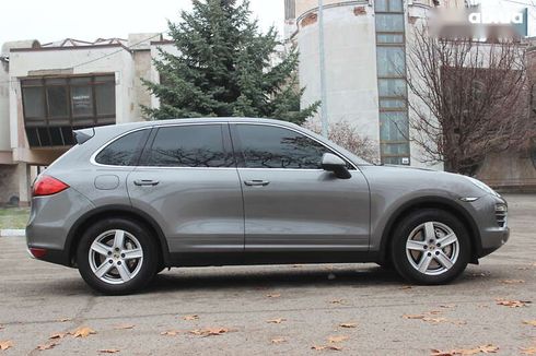 Porsche Cayenne 2011 - фото 12