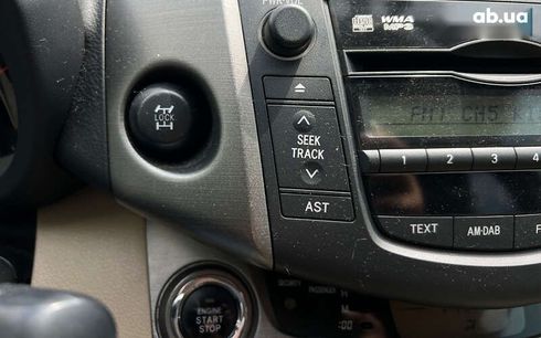 Toyota RAV4 2012 - фото 22