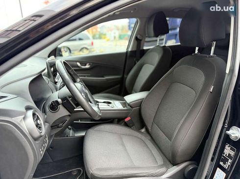Hyundai Kona Electric 2021 - фото 8