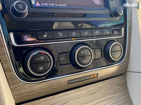 Volkswagen Passat 2016 - фото 23