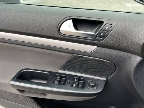 Volkswagen Golf 2010 черный - фото 9