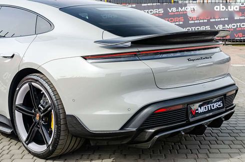 Porsche Taycan 2021 - фото 14