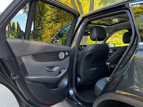 Mercedes-Benz GLC-Класс 2021 серый - фото 30