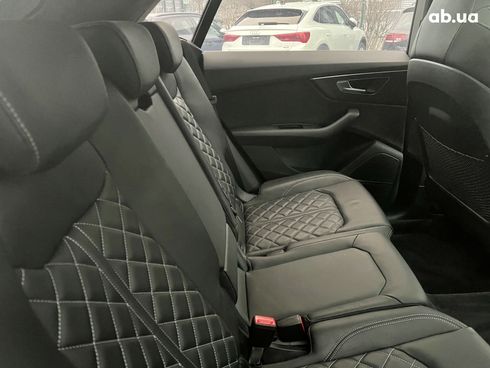 Audi SQ8 2021 - фото 26