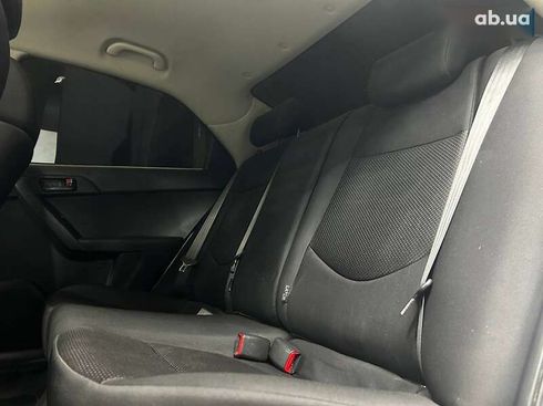 Kia Cerato 2011 - фото 16