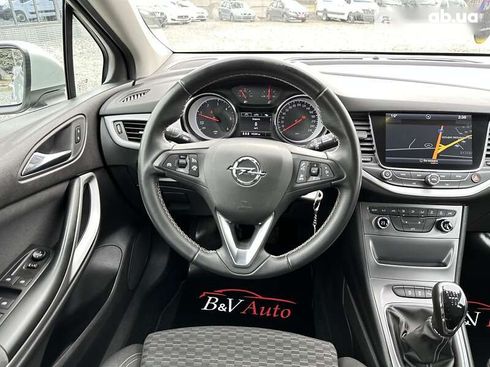 Opel Astra 2018 - фото 25