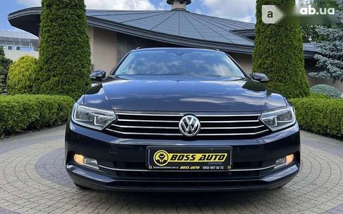 Volkswagen Passat 2018 - фото 2