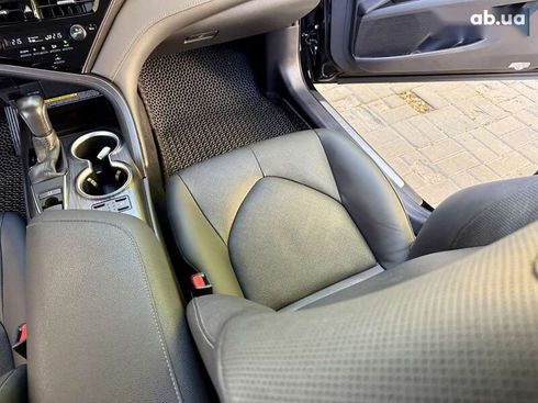 Toyota Camry 2022 - фото 28