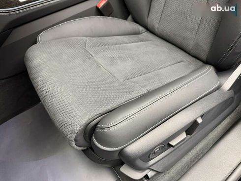 Audi Q8 2025 - фото 8