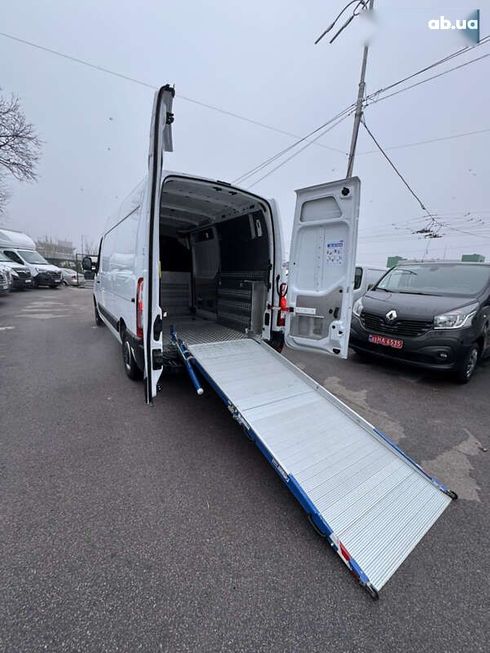 Renault Master 2021 - фото 9