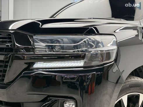 Toyota Land Cruiser 2018 - фото 24