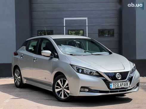 Nissan Leaf 2018 - фото 2