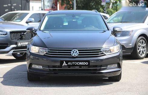 Volkswagen Passat 2018 - фото 2