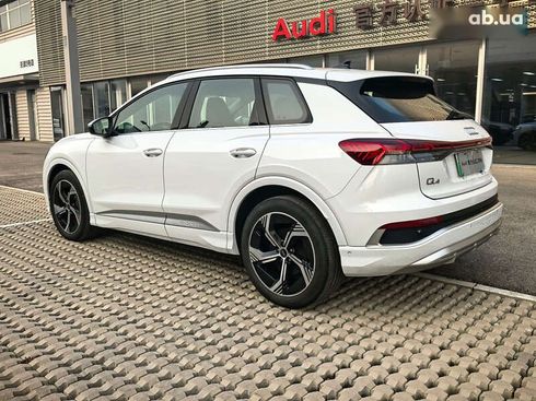 Audi Q4 e-tron 2023 - фото 5