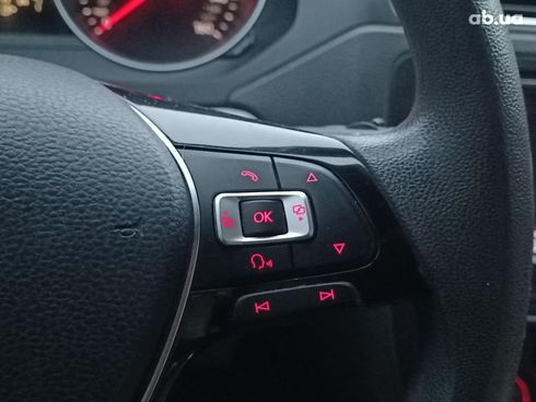 Volkswagen Jetta 2014 бежевый - фото 26