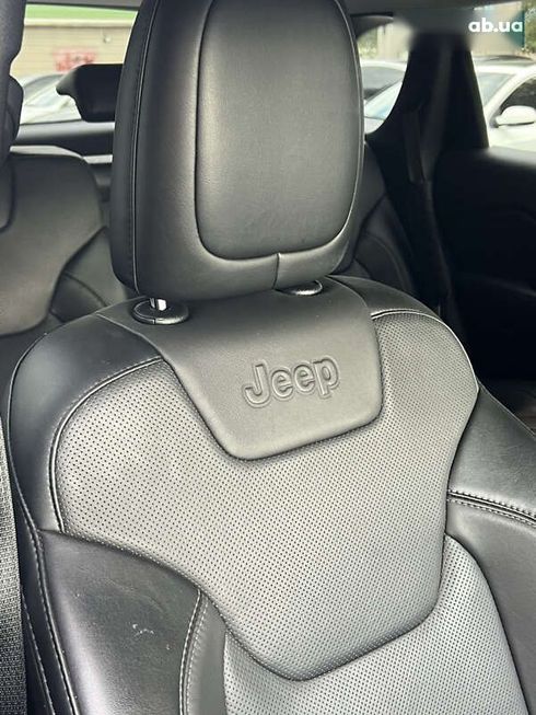 Jeep Cherokee 2022 - фото 28