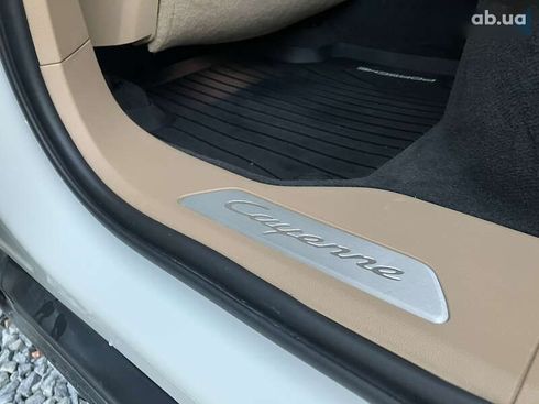 Porsche Cayenne 2019 - фото 16