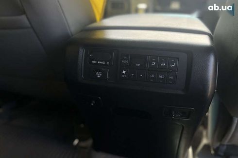 Toyota Sequoia 2008 - фото 11