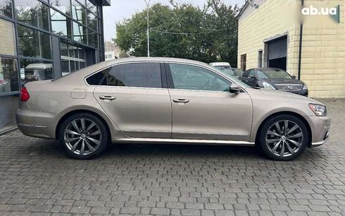 Volkswagen Passat 2015 - фото 8