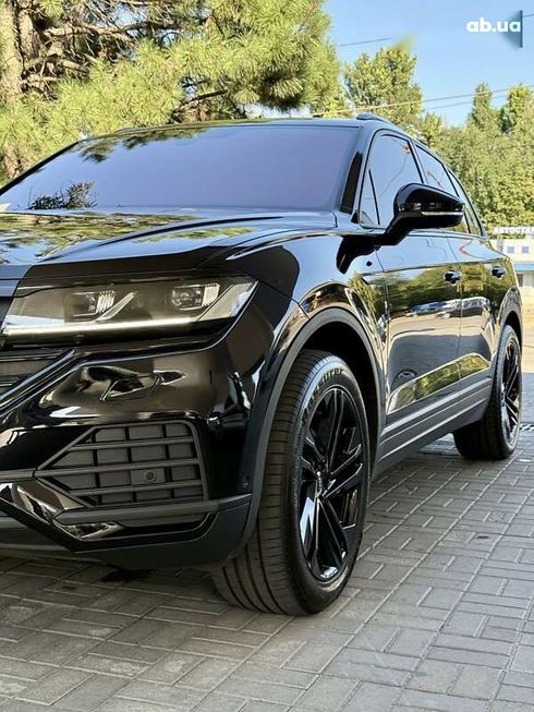 Volkswagen Touareg 2021 - фото 5