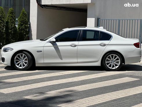 BMW 5 серия 2013 белый - фото 3