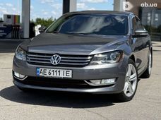 Купити Volkswagen Passat 2013 бу в Дніпрі - купити на Автобазарі