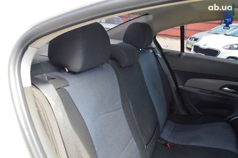 Chevrolet Cruze 2010 - фото 15