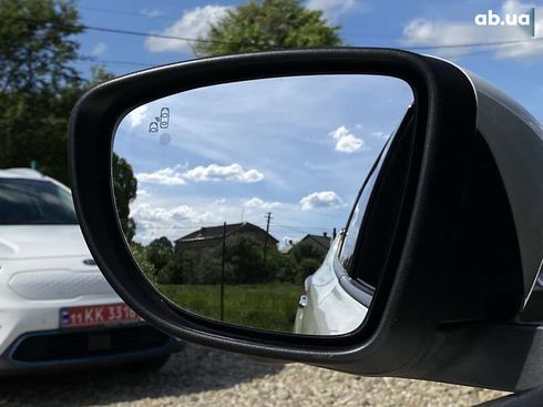 Nissan Leaf 2020 - фото 10