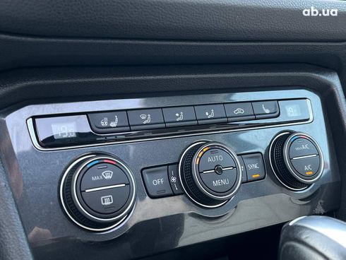 Volkswagen Tiguan 2018 черный - фото 27
