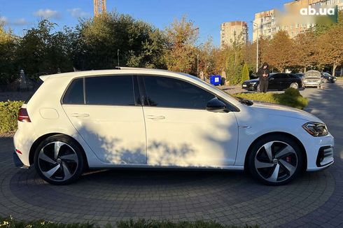 Volkswagen Golf GTI 2018 - фото 8