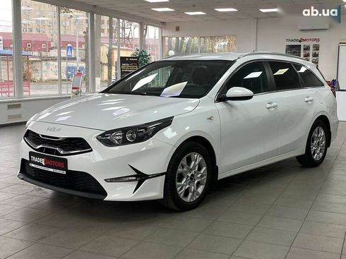Kia Cee'd 2022 - фото 7
