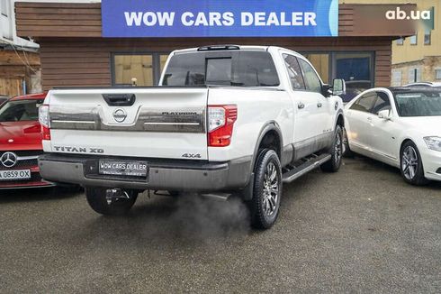 Nissan Titan 2019 - фото 15