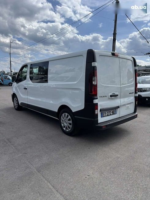 Renault Trafic 2018 - фото 7
