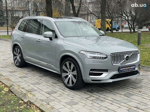 Volvo XC90 2024 - фото 9