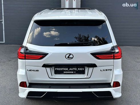 Lexus LX 2019 - фото 15
