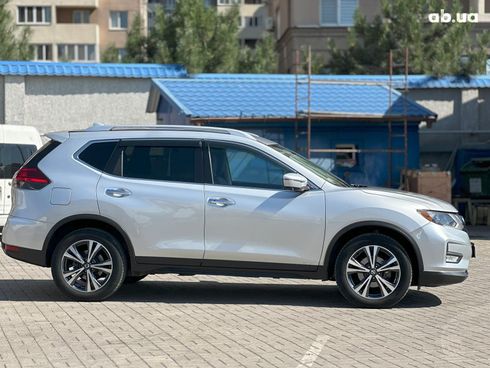 Nissan Rogue 2017 серый - фото 4