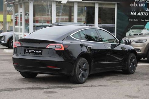 Tesla Model 3 2019 - фото 4