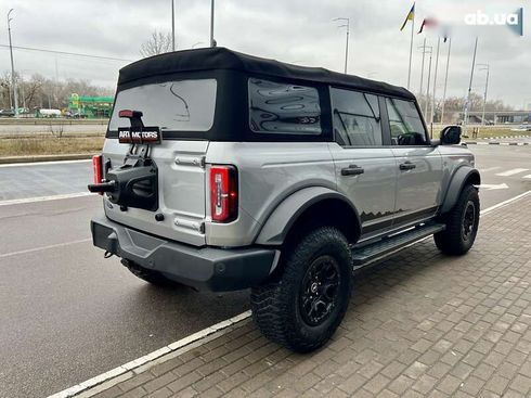 Ford Bronco 2022 - фото 11