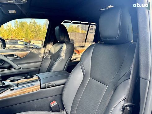 Lexus LX 2022 - фото 27