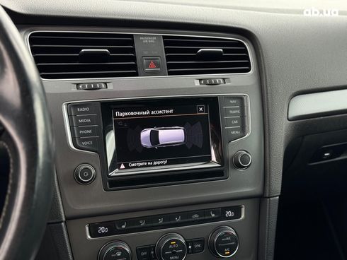 Volkswagen Golf 2015 белый - фото 24
