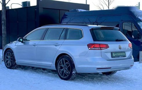 Volkswagen Passat 2018 - фото 13