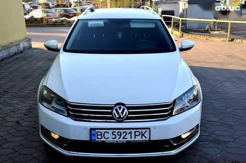 Volkswagen Passat 2011 - фото 3