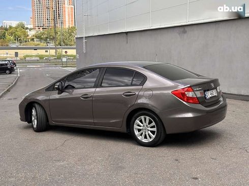 Honda Civic 2012 - фото 9