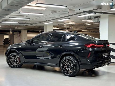 BMW X6 M 2022 - фото 25