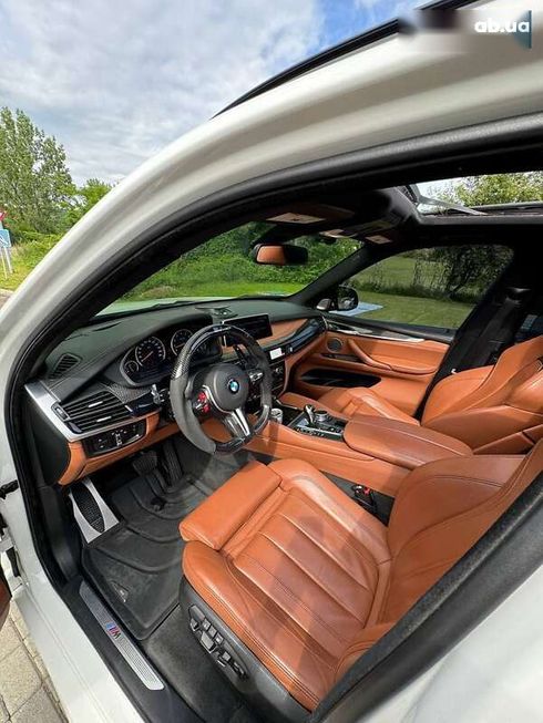 BMW X5 M 2017 - фото 23