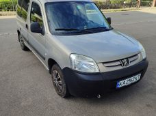 Продаж вживаних Peugeot Partner 2012 року - купити на Автобазарі